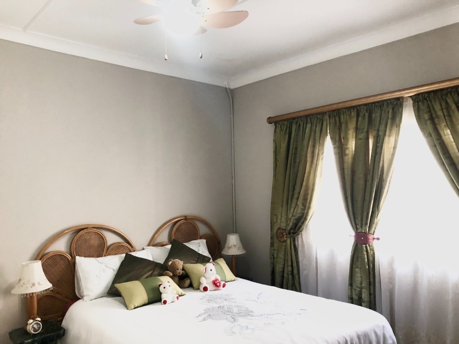 6 Bedroom Property for Sale in Sunwich Port KwaZulu-Natal