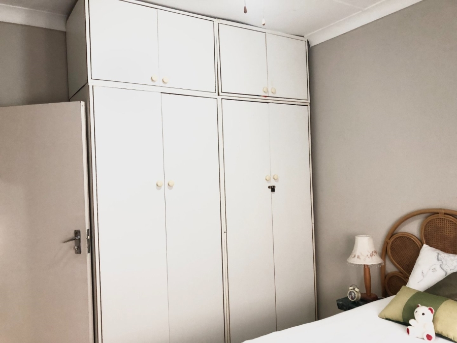 6 Bedroom Property for Sale in Sunwich Port KwaZulu-Natal