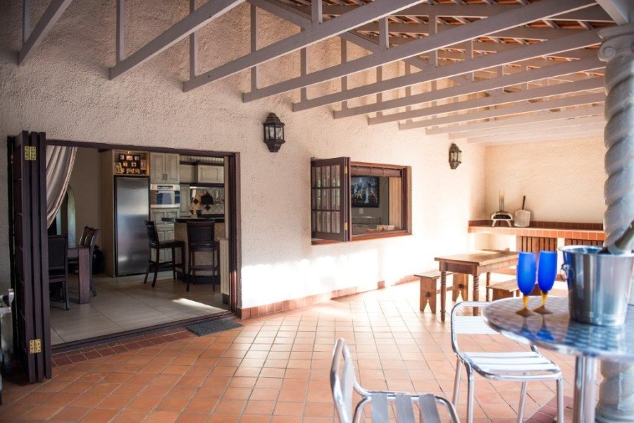4 Bedroom Property for Sale in Umtentweni KwaZulu-Natal