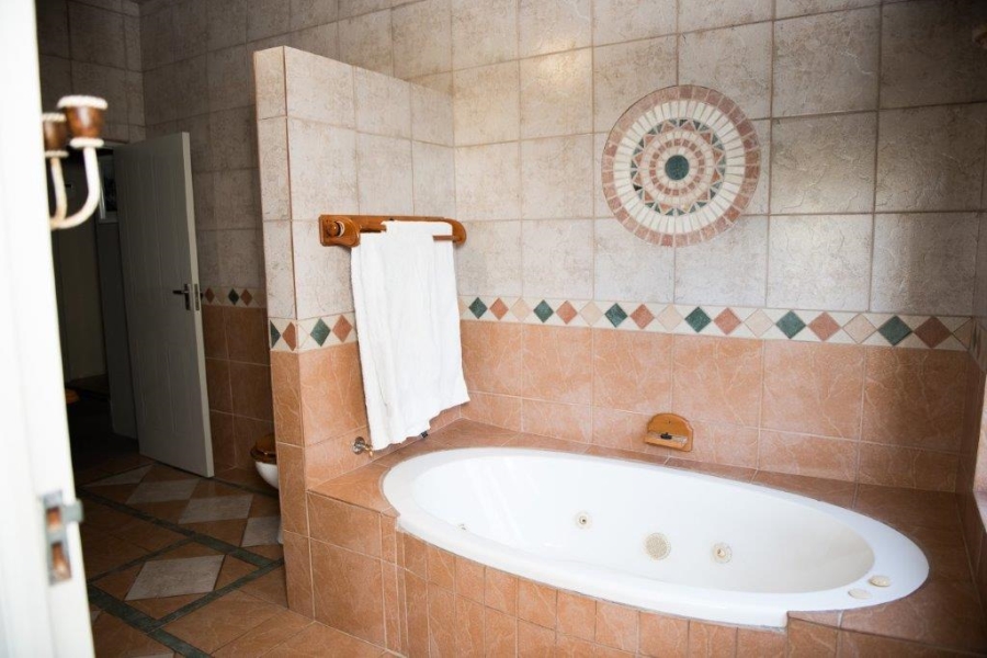 4 Bedroom Property for Sale in Umtentweni KwaZulu-Natal