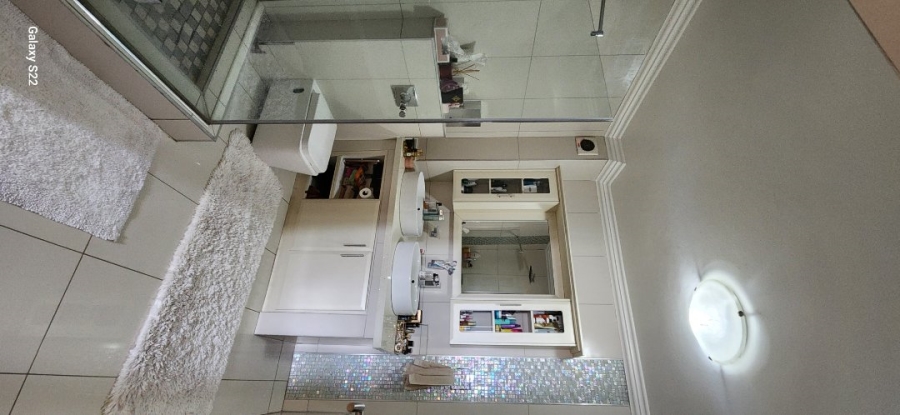To Let 3 Bedroom Property for Rent in Umhlanga Ridge KwaZulu-Natal