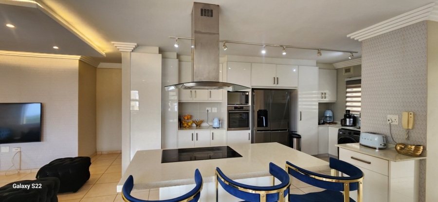 To Let 3 Bedroom Property for Rent in Umhlanga Ridge KwaZulu-Natal