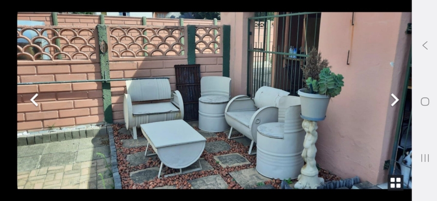 3 Bedroom Property for Sale in Pioneer Park KwaZulu-Natal