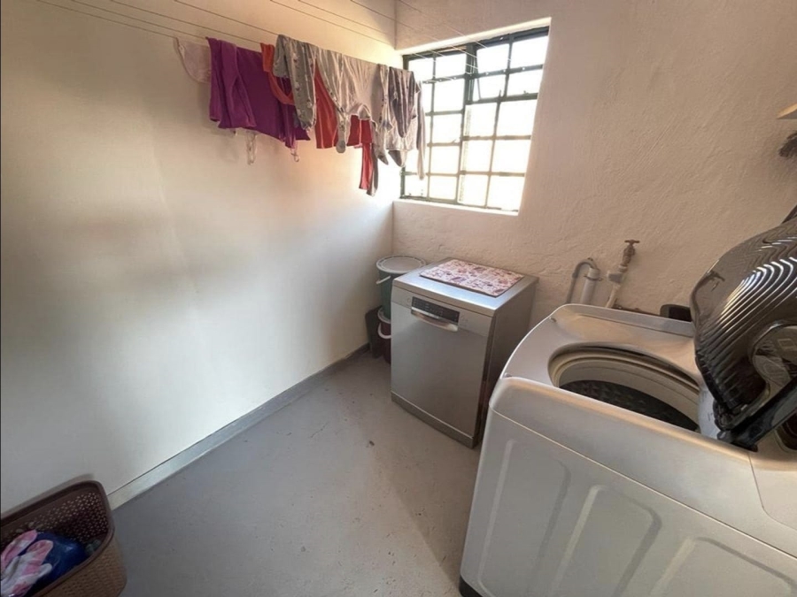 3 Bedroom Property for Sale in Pioneer Park KwaZulu-Natal