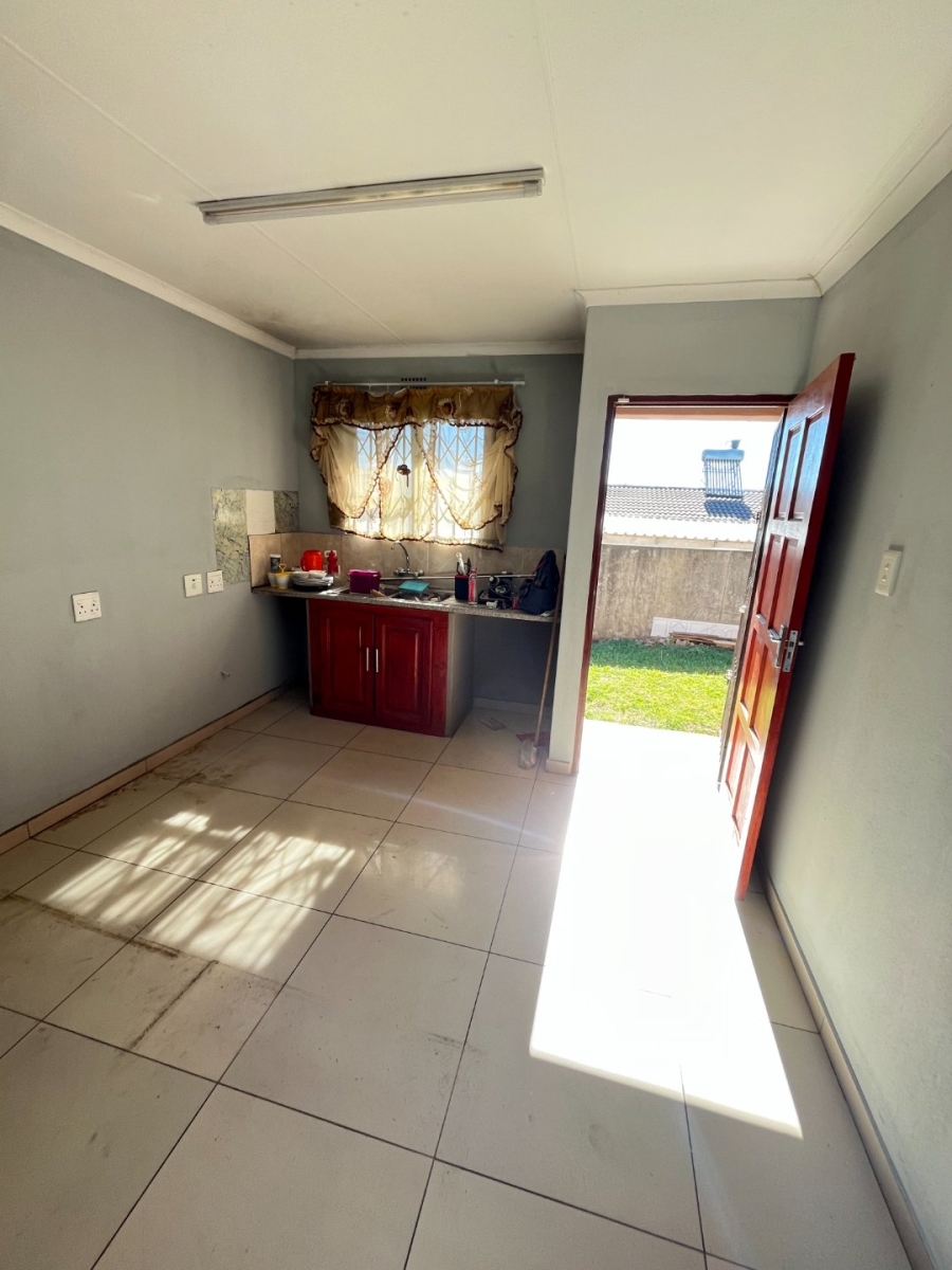 3 Bedroom Property for Sale in Ngwelezana KwaZulu-Natal