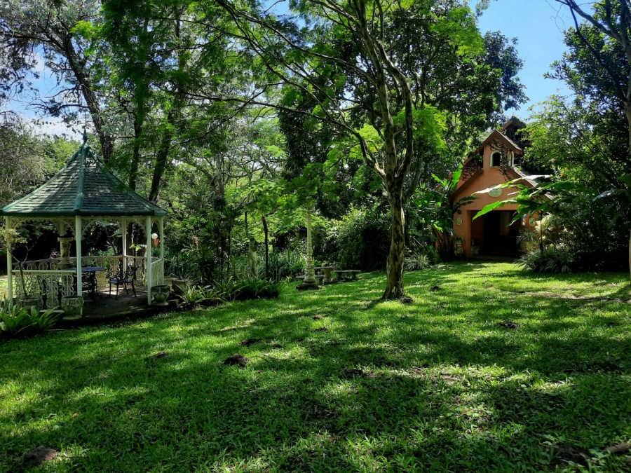1 Bedroom Property for Sale in Uvongo KwaZulu-Natal