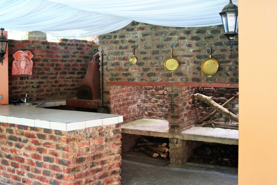 1 Bedroom Property for Sale in Uvongo KwaZulu-Natal