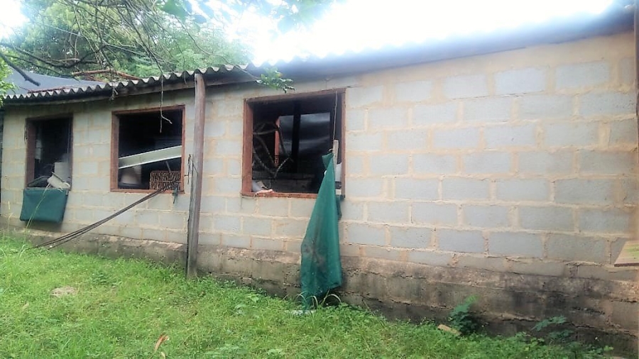 1 Bedroom Property for Sale in Uvongo KwaZulu-Natal