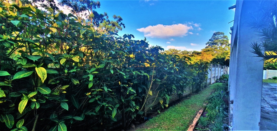 2 Bedroom Property for Sale in Umtentweni KwaZulu-Natal