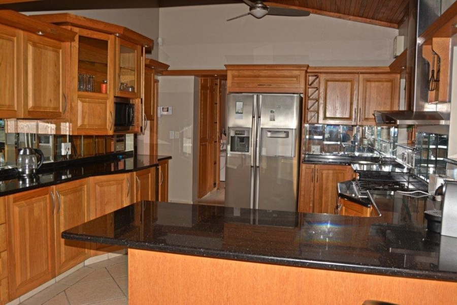 5 Bedroom Property for Sale in Ramsgate KwaZulu-Natal