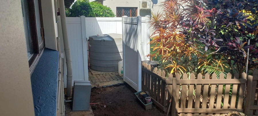 To Let 2 Bedroom Property for Rent in Oslo Beach KwaZulu-Natal