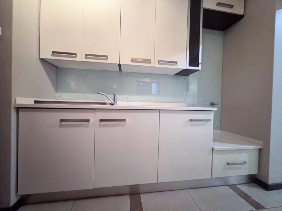 3 Bedroom Property for Sale in Schuinshoogte KwaZulu-Natal