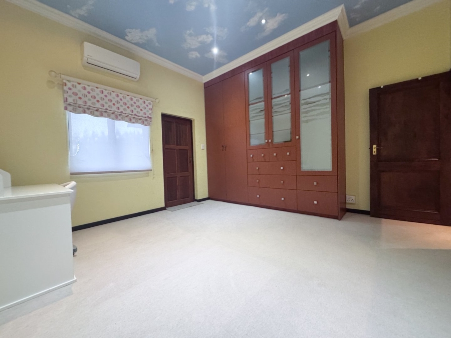 3 Bedroom Property for Sale in Schuinshoogte KwaZulu-Natal