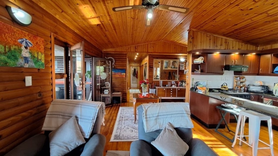 4 Bedroom Property for Sale in Southport KwaZulu-Natal