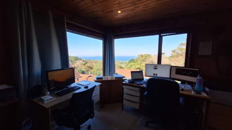 4 Bedroom Property for Sale in Southport KwaZulu-Natal