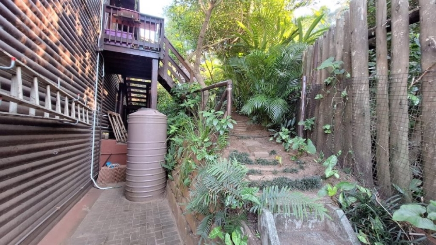 4 Bedroom Property for Sale in Southport KwaZulu-Natal