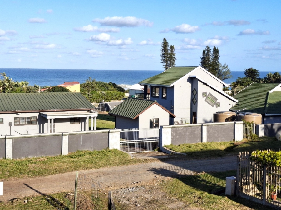 3 Bedroom Property for Sale in Port Edward KwaZulu-Natal