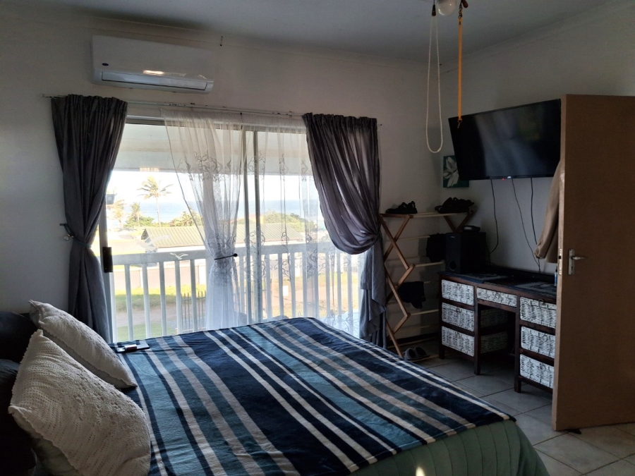3 Bedroom Property for Sale in Port Edward KwaZulu-Natal
