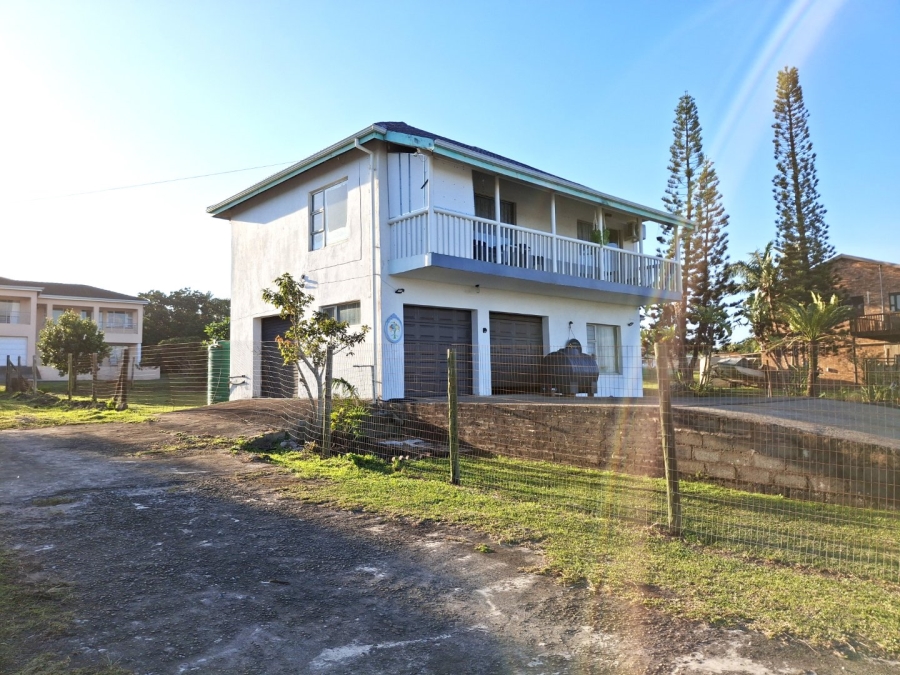 3 Bedroom Property for Sale in Port Edward KwaZulu-Natal