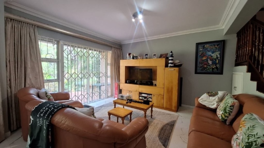 3 Bedroom Property for Sale in Southport KwaZulu-Natal