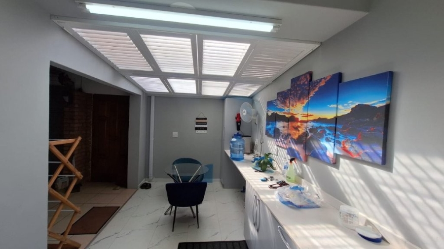 3 Bedroom Property for Sale in Southport KwaZulu-Natal