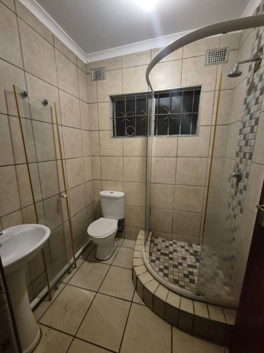 To Let 2 Bedroom Property for Rent in Merewent KwaZulu-Natal