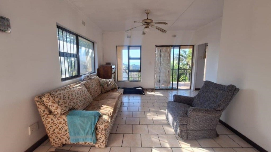3 Bedroom Property for Sale in Hibberdene KwaZulu-Natal