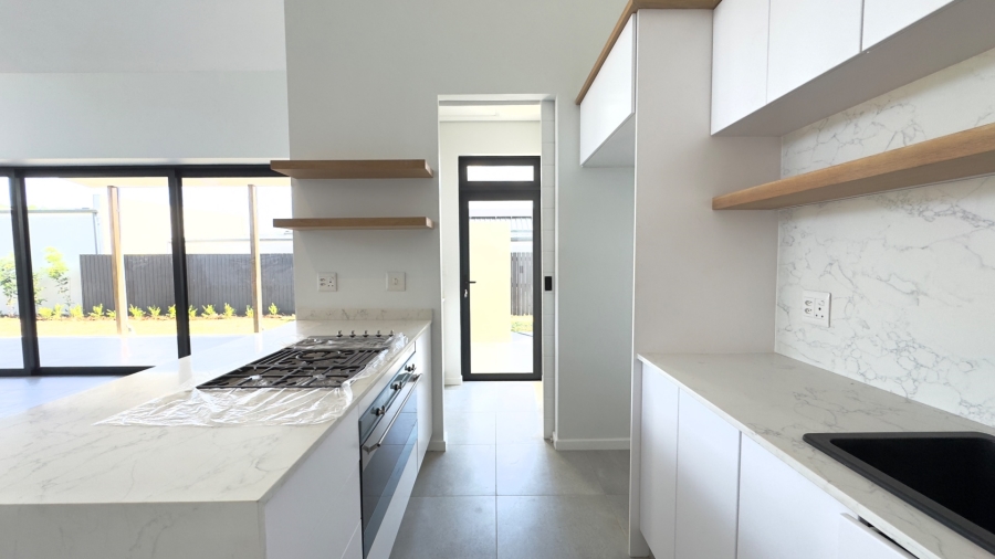 4 Bedroom Property for Sale in Elaleni Coastal Forest Estate KwaZulu-Natal