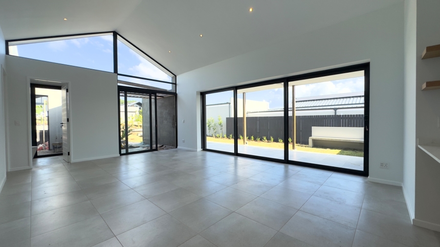 4 Bedroom Property for Sale in Elaleni Coastal Forest Estate KwaZulu-Natal