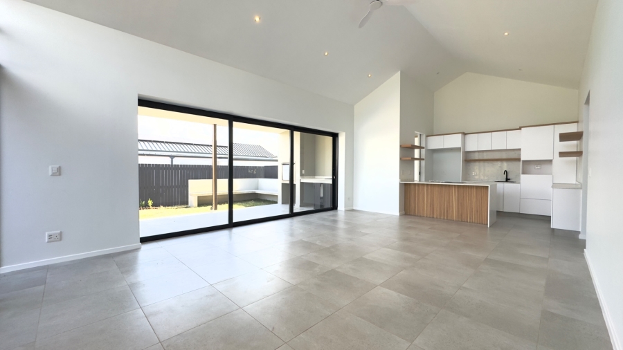 4 Bedroom Property for Sale in Elaleni Coastal Forest Estate KwaZulu-Natal