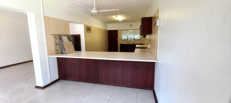 To Let 3 Bedroom Property for Rent in Anerley KwaZulu-Natal