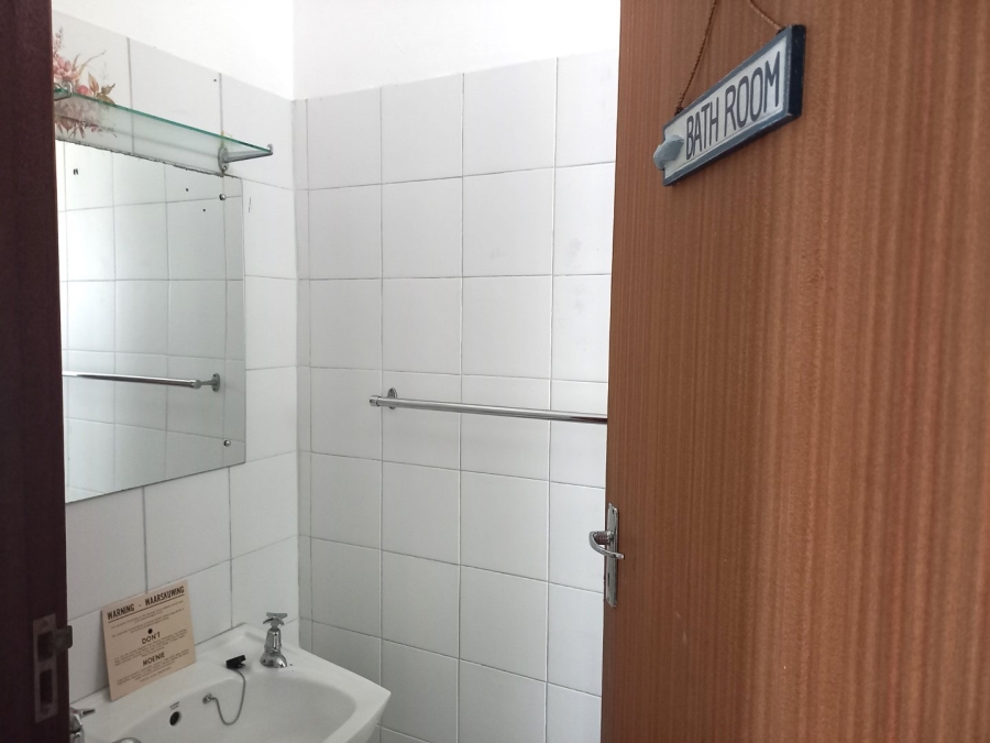 To Let 3 Bedroom Property for Rent in Anerley KwaZulu-Natal