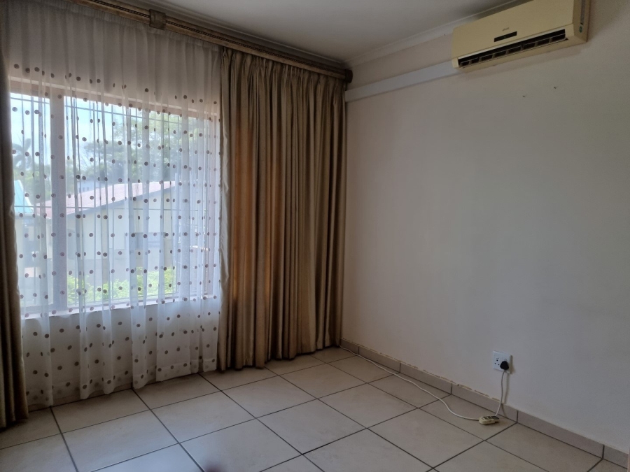 2 Bedroom Property for Sale in Port Shepstone KwaZulu-Natal