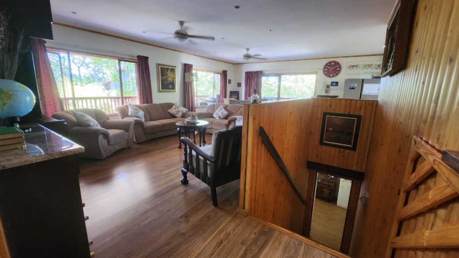 7 Bedroom Property for Sale in Southbroom KwaZulu-Natal