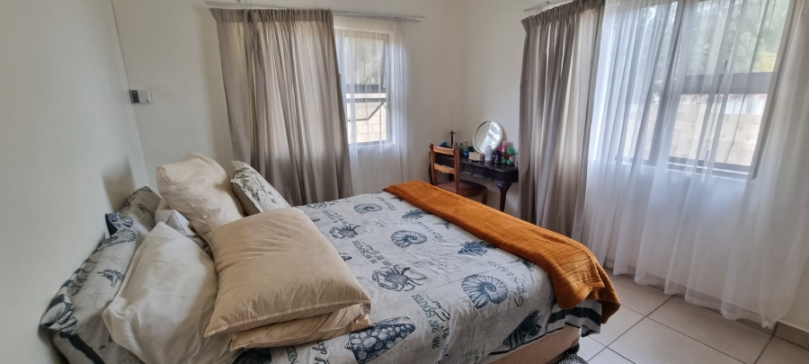 6 Bedroom Property for Sale in Margate KwaZulu-Natal