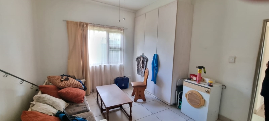 6 Bedroom Property for Sale in Margate KwaZulu-Natal