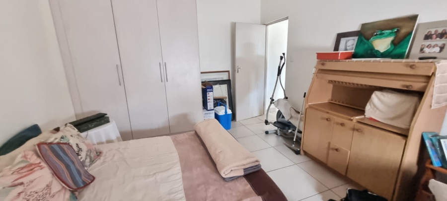 6 Bedroom Property for Sale in Margate KwaZulu-Natal