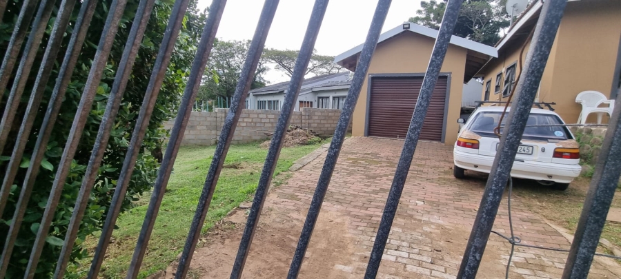 6 Bedroom Property for Sale in Margate KwaZulu-Natal