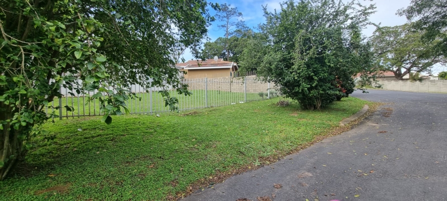 6 Bedroom Property for Sale in Margate KwaZulu-Natal
