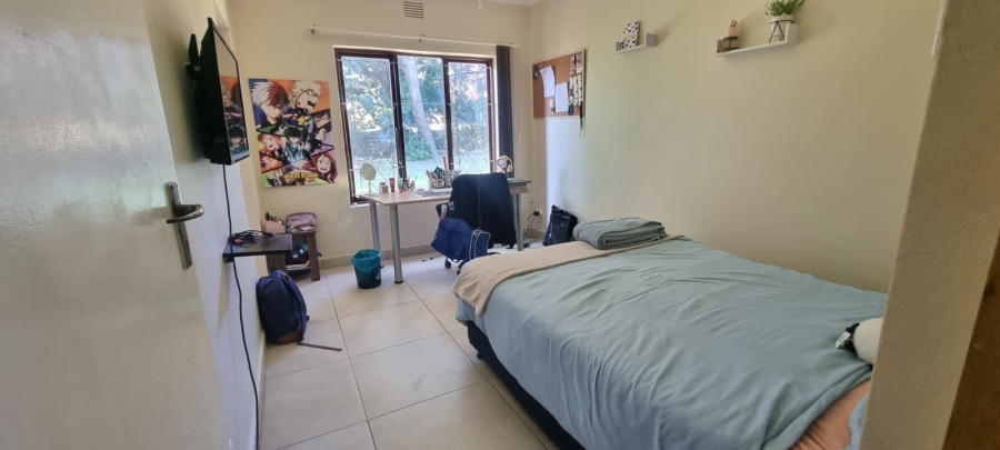 6 Bedroom Property for Sale in Margate KwaZulu-Natal