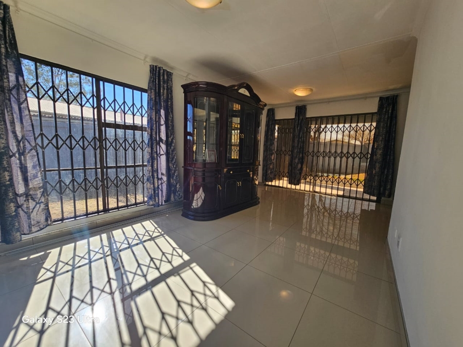 3 Bedroom Property for Sale in Sunset View KwaZulu-Natal