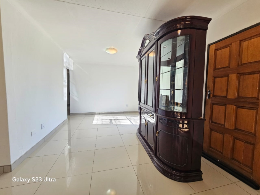 3 Bedroom Property for Sale in Sunset View KwaZulu-Natal