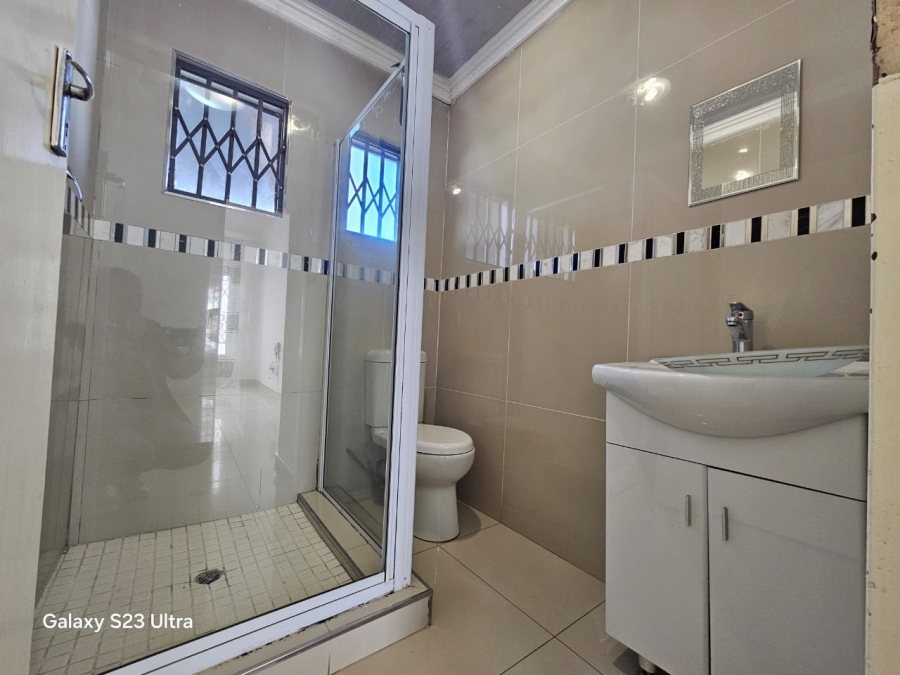 3 Bedroom Property for Sale in Sunset View KwaZulu-Natal