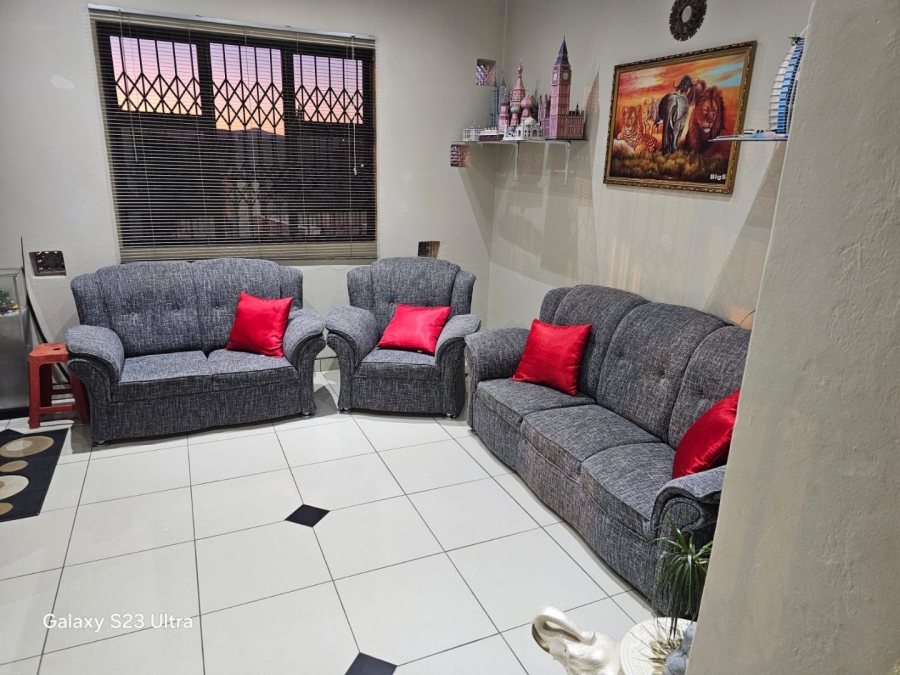 4 Bedroom Property for Sale in Richview KwaZulu-Natal