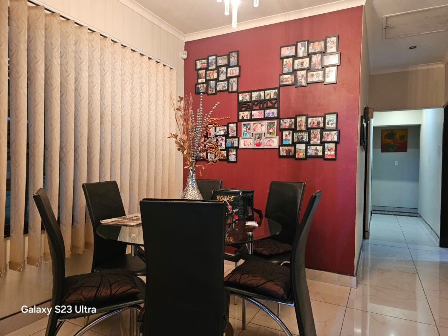 4 Bedroom Property for Sale in Richview KwaZulu-Natal