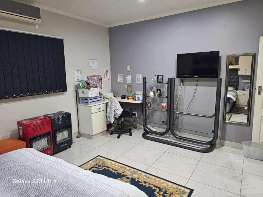 4 Bedroom Property for Sale in Richview KwaZulu-Natal