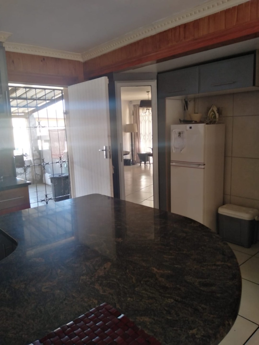 3 Bedroom Property for Sale in Newlands East KwaZulu-Natal