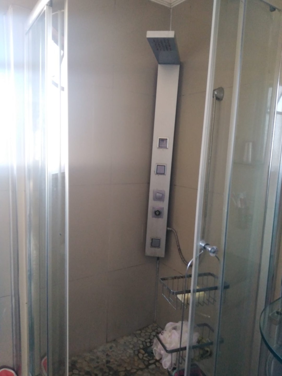 3 Bedroom Property for Sale in Newlands East KwaZulu-Natal