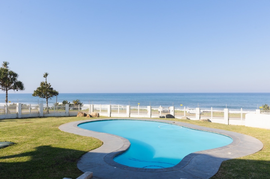 5 Bedroom Property for Sale in Uvongo KwaZulu-Natal