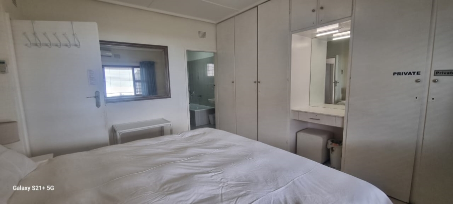 3 Bedroom Property for Sale in Uvongo KwaZulu-Natal